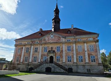 estonia/narva-castle/landmark/narva-town-hall