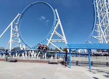 alabama/gulf-shores/landmark/tropic-falls-at-owa