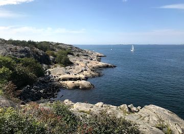 sweden/bohuslan/landmark/s-t-eriks-grotta