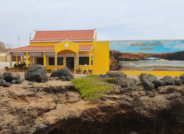 aruba/paradera/landmark/natural-bridge-aruba