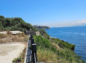 gibraltar/eastern-beach/landmark/nelson-s-anchorage