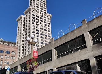 washington/central-washington/landmark/smith-tower