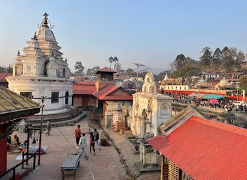 nepal/kathmandu/pashupatinath/landmark/aaryaghat