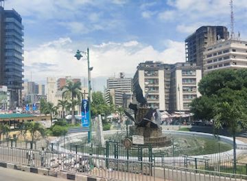 nigeria/lagos/landmark/tinubu-square