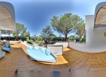 italy/bari/santo-spirito/landmark/b-b-la-villa