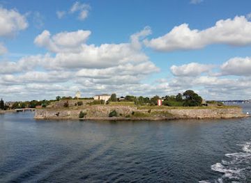finland/helsinki-archipelago/landmark/king-s-gate