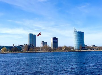 latvia/riga/landmark/latvian-flagpole