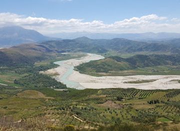 albania/southern-albania/landmark/byllis-archaeological-park