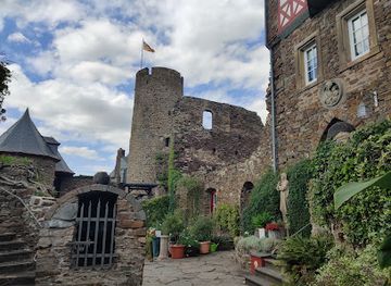 germany/moselle/landmark/thurant-castle