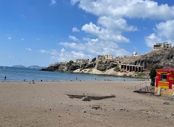 yemen/aden-coast/landmark/gold-moh-r-beach