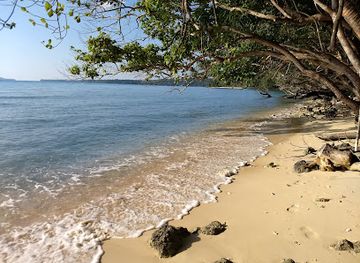 vanuatu/aore-island/landmark/aore-island-land
