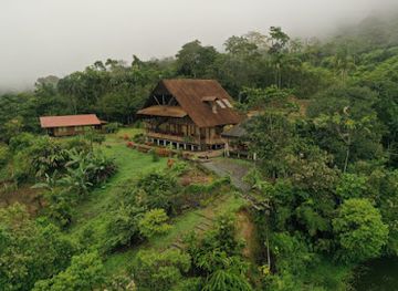 ecuador/amazon/landmark/finca-heimatlos