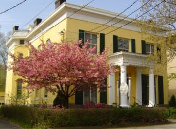 connecticut/new-haven-county/landmark/new-haven-historic-mansion