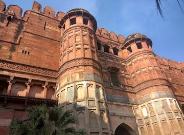 india/uttar-pradesh/landmark/jodha-bai-s-palace