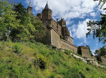 germany/hohenzollern-castle/landmark/feldkreuz-zollernhalde