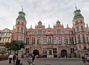poland/gdansk/landmark/manierystyczna-fasada-dawnej-wielkiej-zbrojowni-xvii-w-styl-holenderski