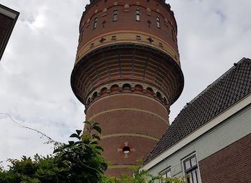 netherlands/betuwe/landmark/watertower-lauwerhof