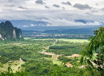 laos/vang-vieng/landmark/pha-ngern-view-point