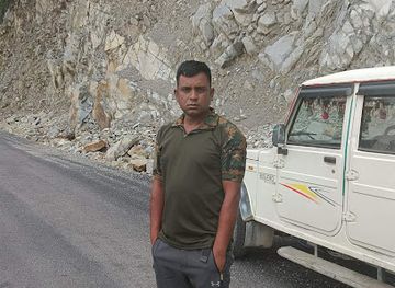 bhutan/tashiyangtse/landmark/tshelingkhor