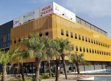 the-gambia/kombo-south/landmark/qcity-leisure-complex