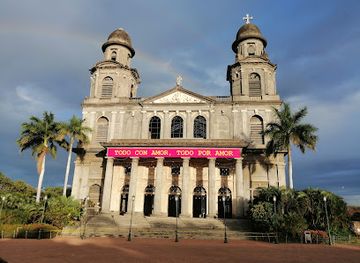 nicaragua/managua/landmark/plaza-de-la-revolucion