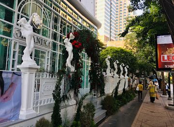 thailand/bangkok/silom/landmark/baan-silom