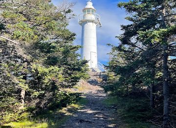 canada/avalon-peninsula/landmark/king-s-cove-lighthouse