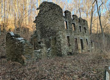 pennsylvania/main-line/landmark/rolling-hill-park