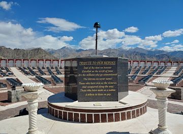 india/leh-ladakh/landmark/hall-of-fame-leh