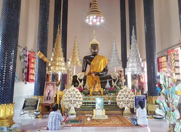 thailand/mekong-river-region/landmark/wat-si-chomphu-ong-tue