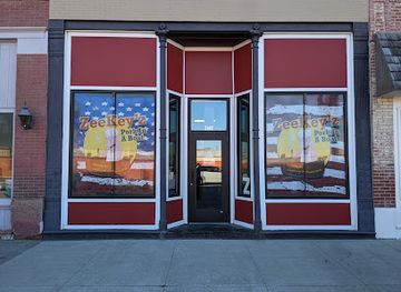 nebraska/columbus/landmark/zeekyz-pork-in-a-boat