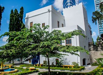 tanzania/coastal-zone/landmark/old-boma