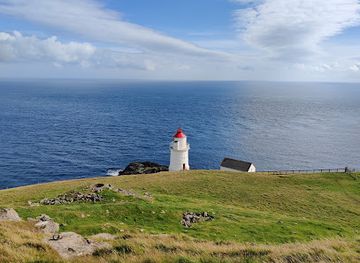 faroe-islands/husavik/landmark/nolsoy-lighthouse