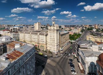 ukraine/kharkiv/constitution-square/landmark/house-with-a-spire-architect-p-i-areshkin-1954