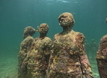 grenada/saint-david/landmark/grenada-underwater-sculpture-park