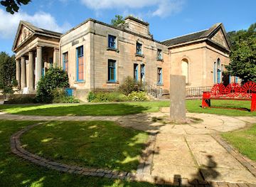 united-kingdom/stirling/landmark/the-stirling-smith-art-gallery-museum