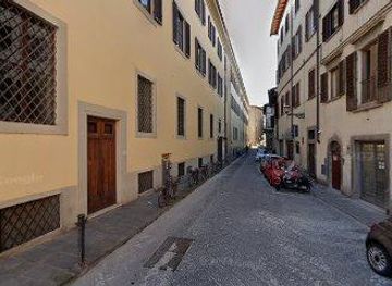 italy/florence/landmark/piazza-mentana-2