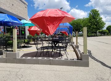 illinois/bolingbrook/landmark/el-balcon-restaurant-y-mariscos