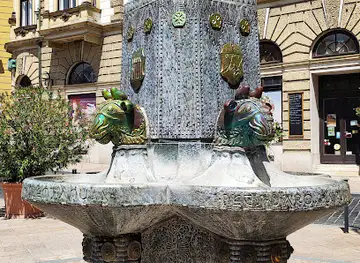 Zsolnay Fountain