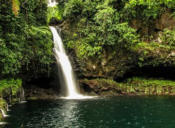 american-samoa/pola-valley/landmark/afu-aau-waterfalls