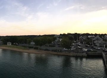 massachusetts/martha-s-vineyard/landmark/edgartown-beach