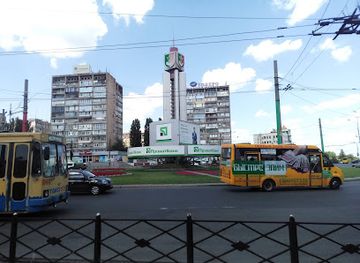 ukraine/kryvyi-rih/landmark/maksyma-hor-koho-square