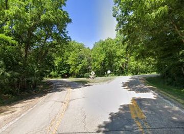 illinois/illinois-river-valley/landmark/millville-town-historic-site