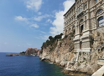 monaco/monaco-ville/landmark/parking-du-chemin-des-pecheurs
