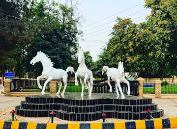 pakistan/quetta/landmark/horse-square