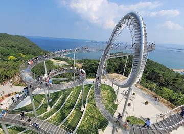 south-korea/pohang/landmark/hwanho-park-space-walk