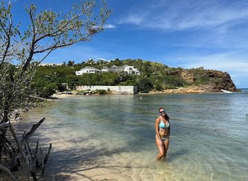 sint-maarten/pelican-key/landmark/david-s-hole