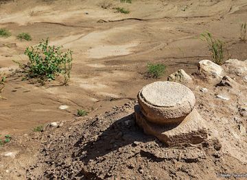 tajikistan/khatlon-region/landmark/takhti-sangin