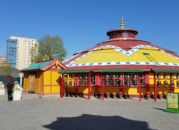 mongolia/ulaanbaatar/chingeltei-district/landmark/dashchoilin-monastery