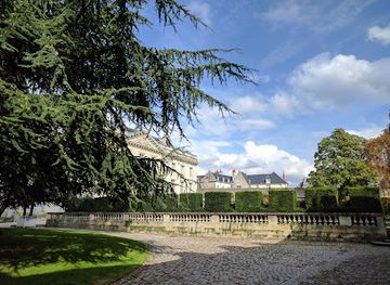 france/tours/landmark/museum-of-fine-arts